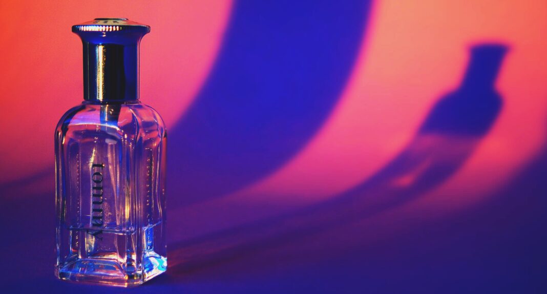 Eau Fraîche vs. Eau de Cologne: Light and Refreshing Scents